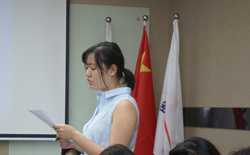 多靈市場部,辯論賽